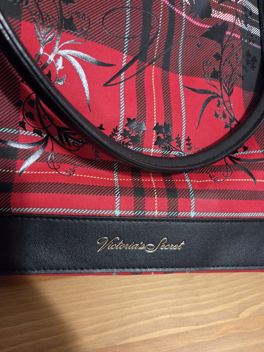 Victoria's Secret Large Plaid Tote Bag - photo 2