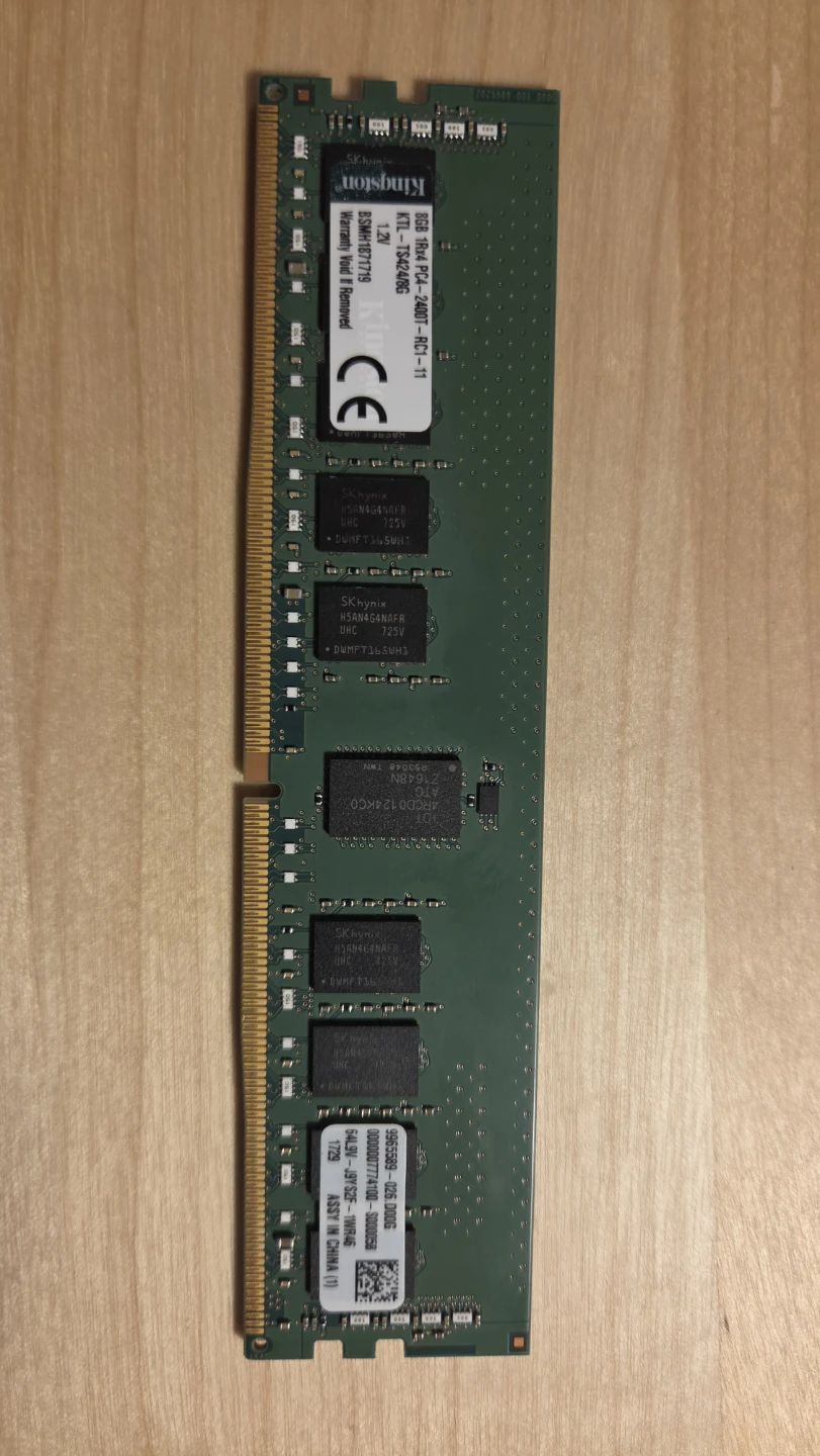 8GB DDR4 2400 Ram Stick