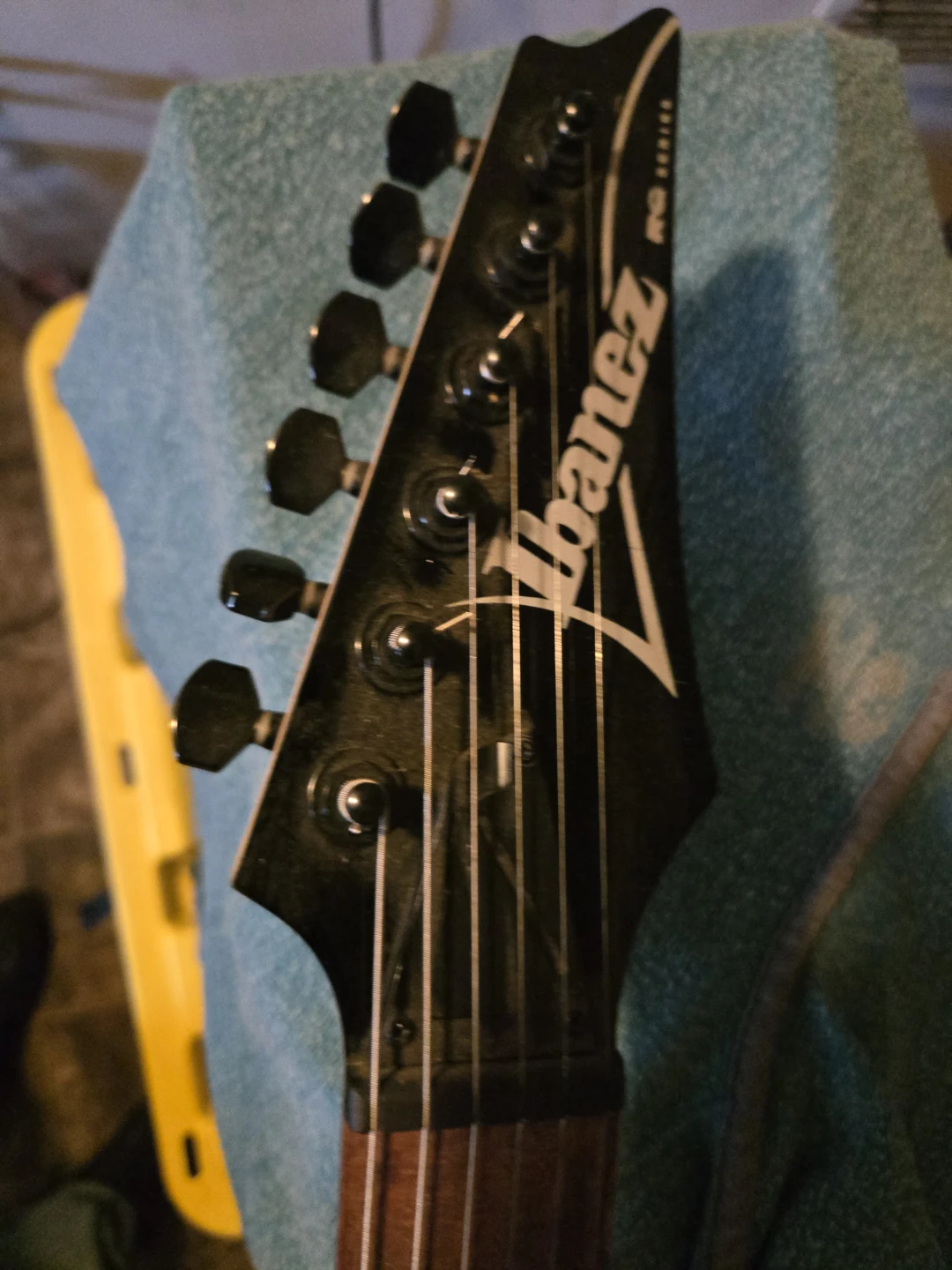 Ibanez RG Series Electric Guitar - photo 5