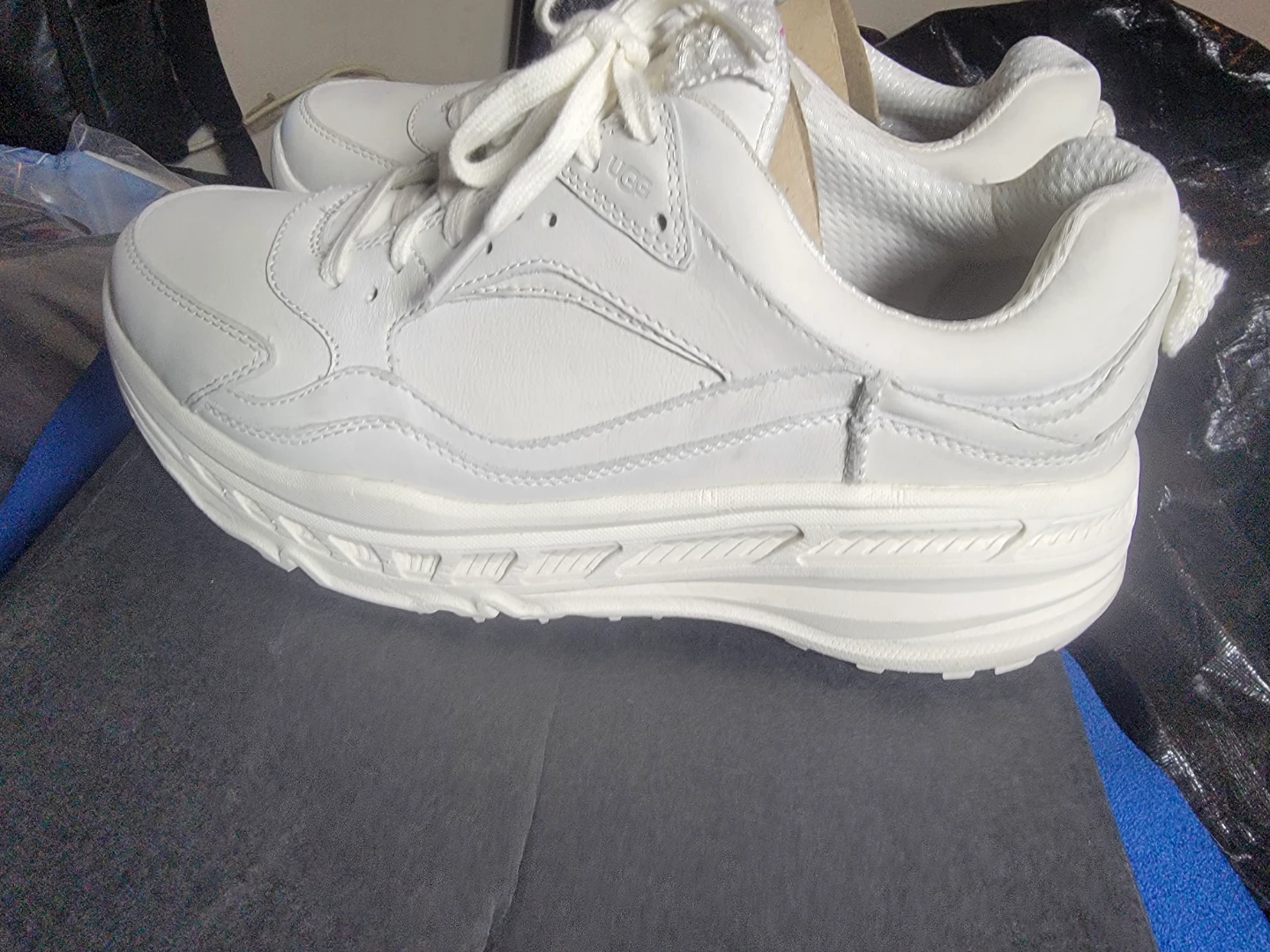 UGG White Sneakers - photo 4