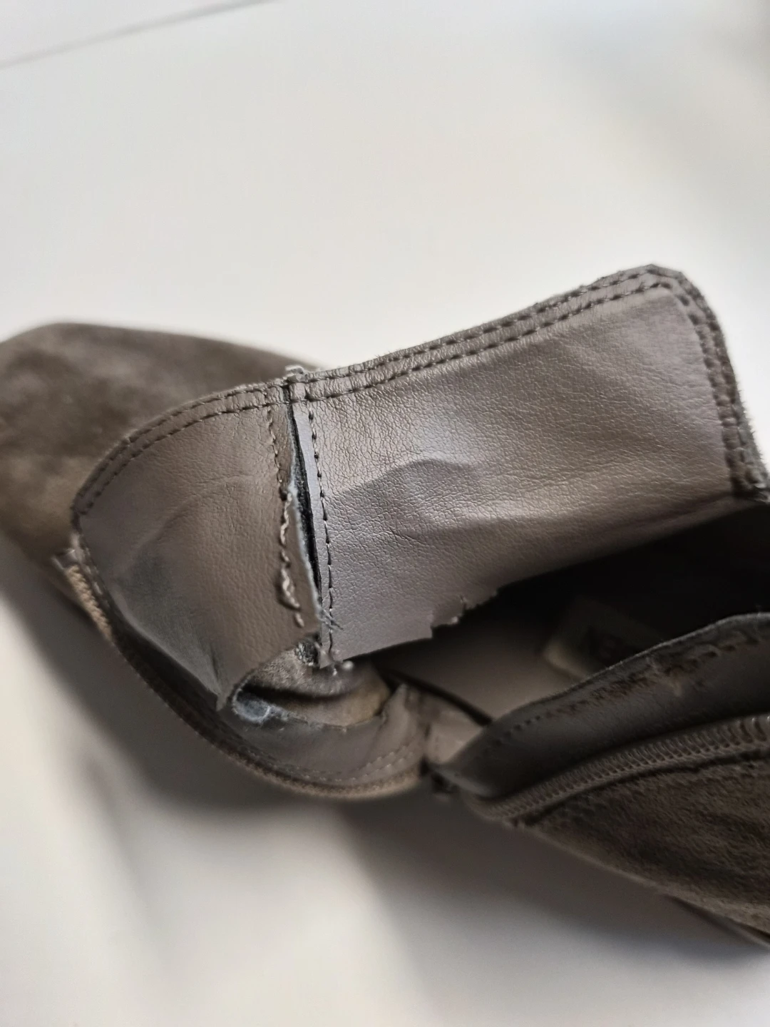 Steve Madden Grey Suede Ankle Boots - photo 5