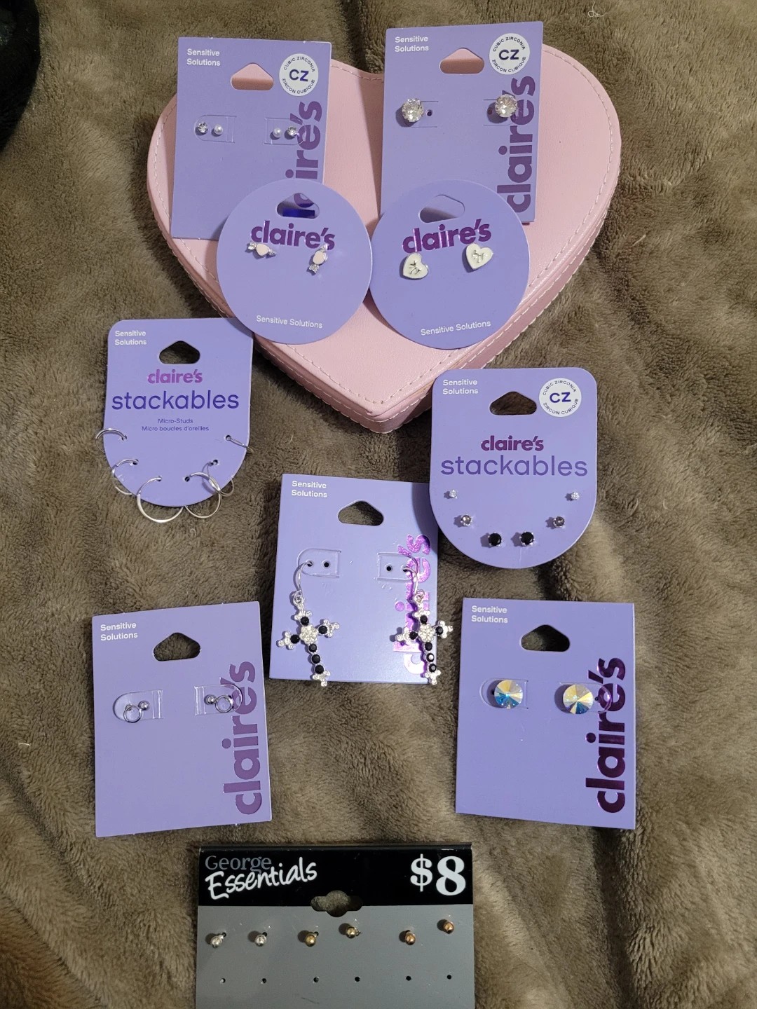 Unused claires earings
