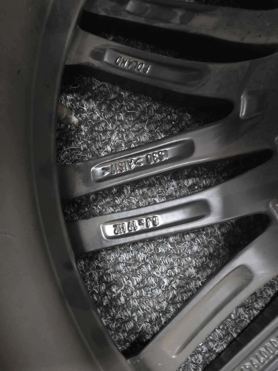 Set of 3 BMW 19-inch Alloy Wheels - photo 4