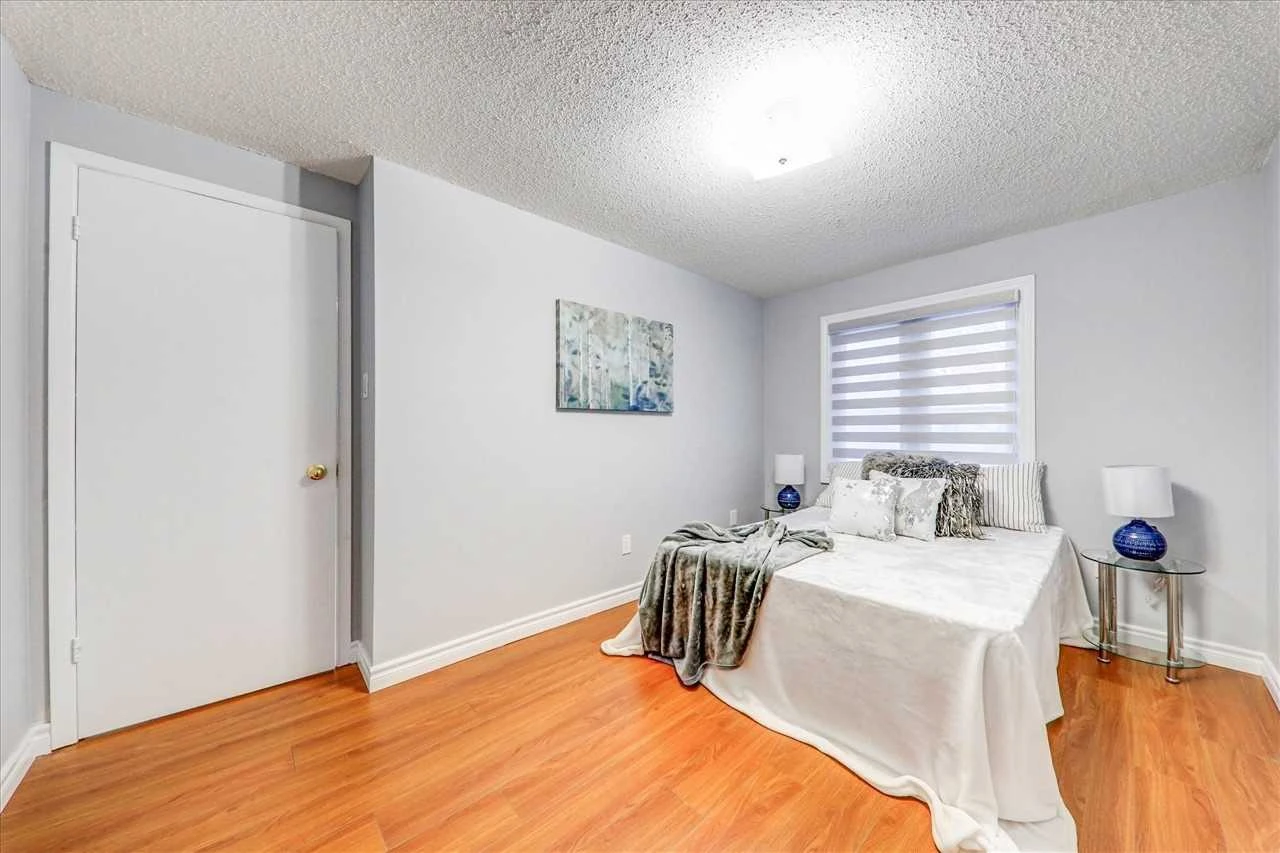 3 Bed+2.5 bath Townhouse for Rent - photo 4