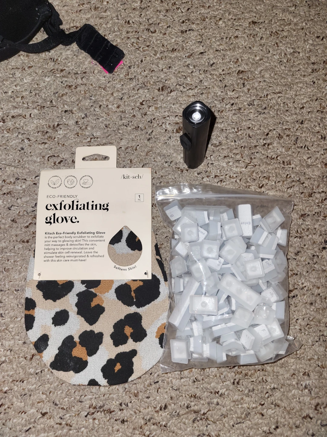 Assorted Home Goods and Accessories Bundle - photo 5