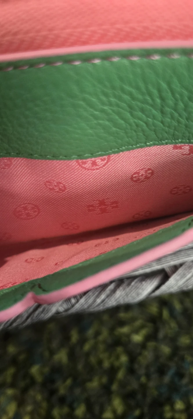 Tory Burch pink leather wallet - photo 3