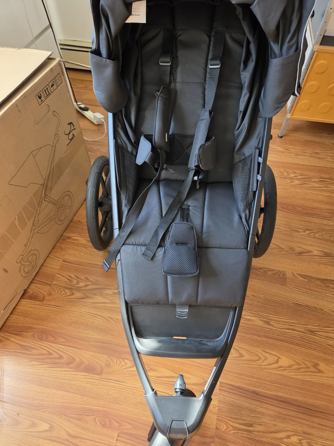 Thule Urban Glide 3 Jogging Stroller - Black - photo 4