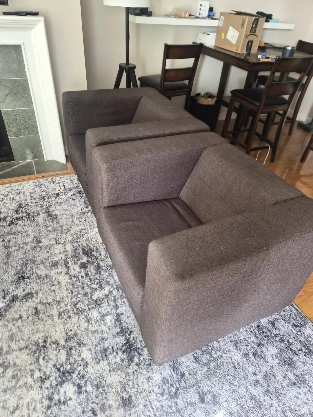 3 piece couch and 2 chairs EQ3 - photo 4