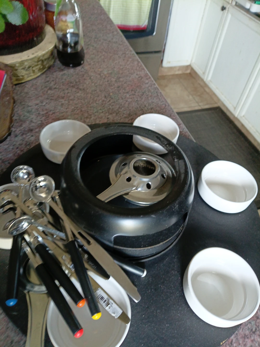 Fondue Set with Rotating Base - photo 2