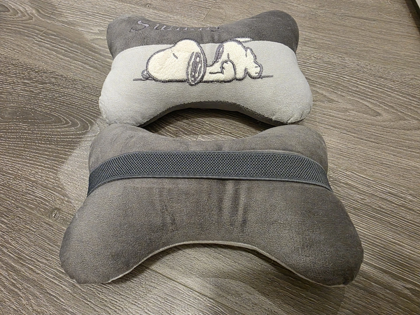 Snoopy Car Headrest Cushion