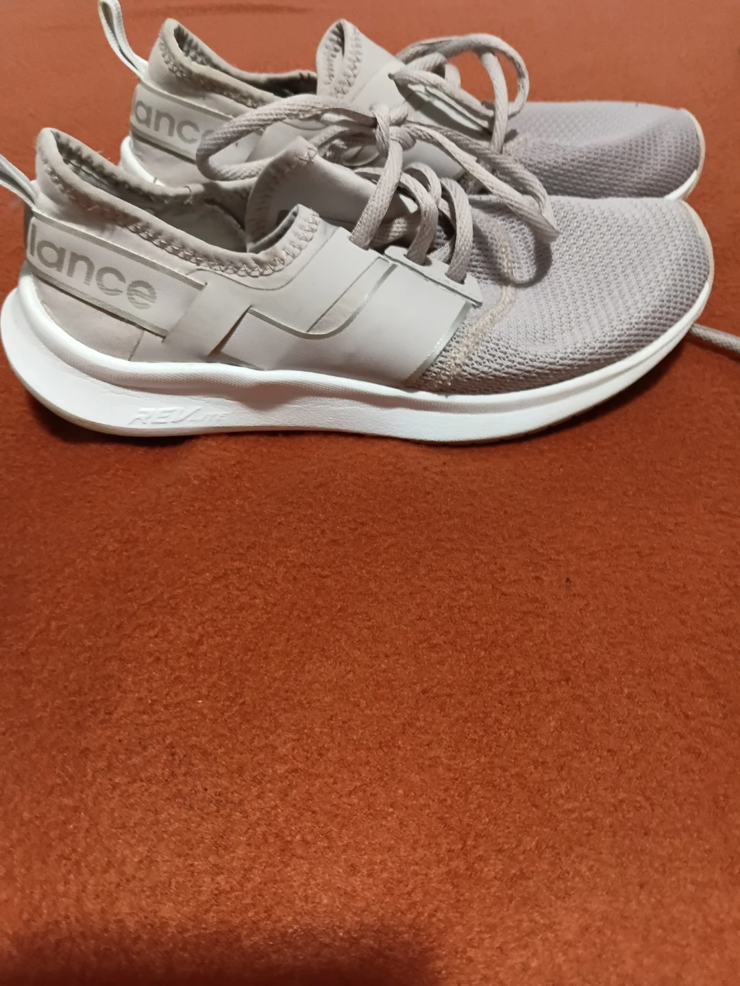 New Balance RevLite Sneakers size 7 womens