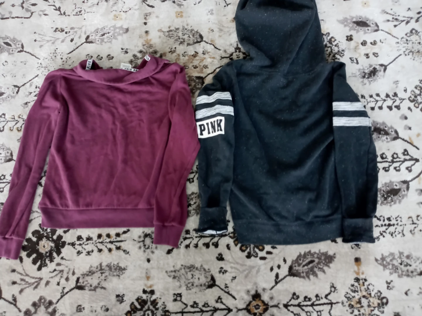 Bundle of 2 Victoria's Secret PINK Sweatshirt/ Hoodie XS/S - photo 3