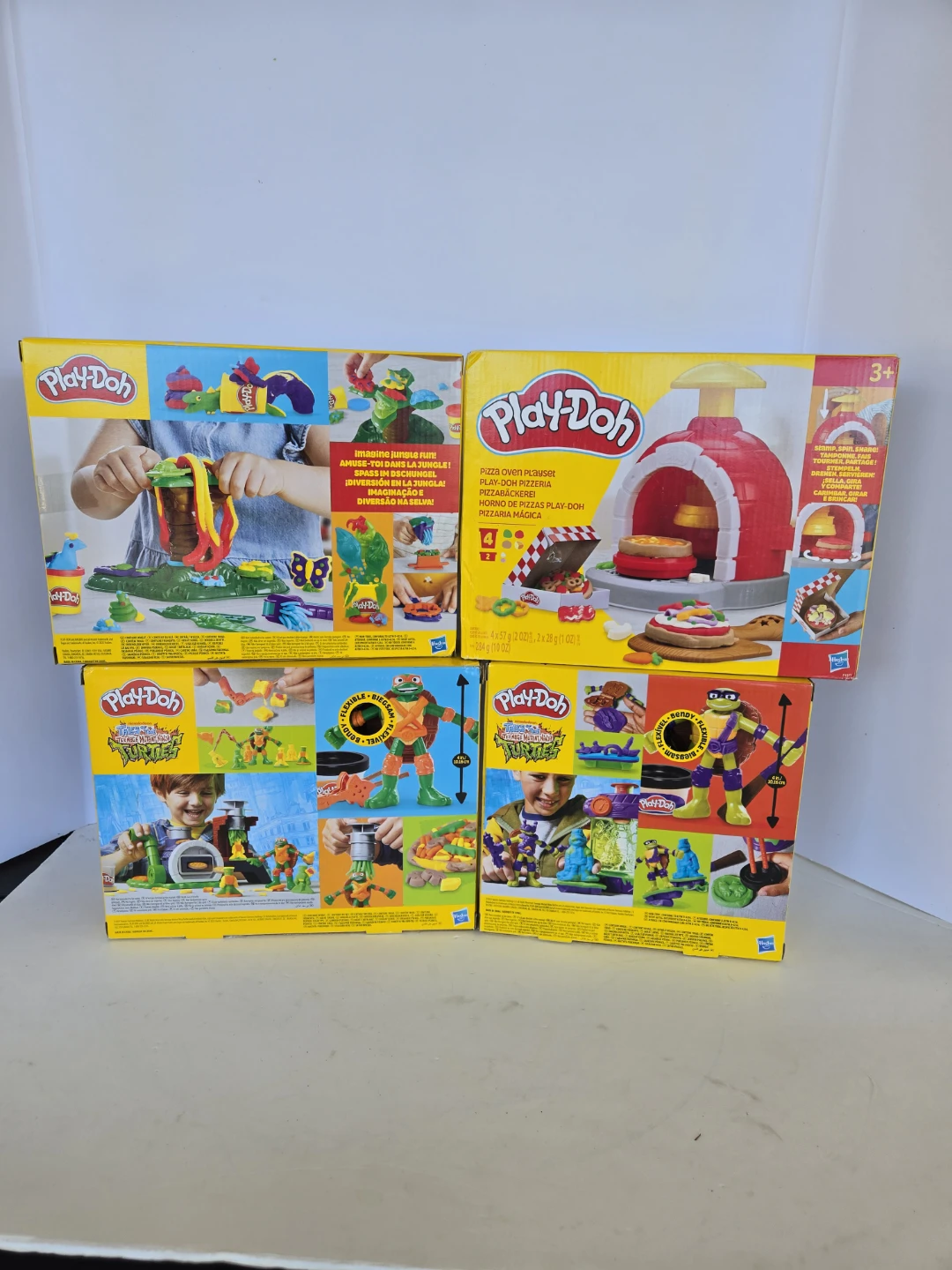 Brand new sealed giftable playdoe tmnt