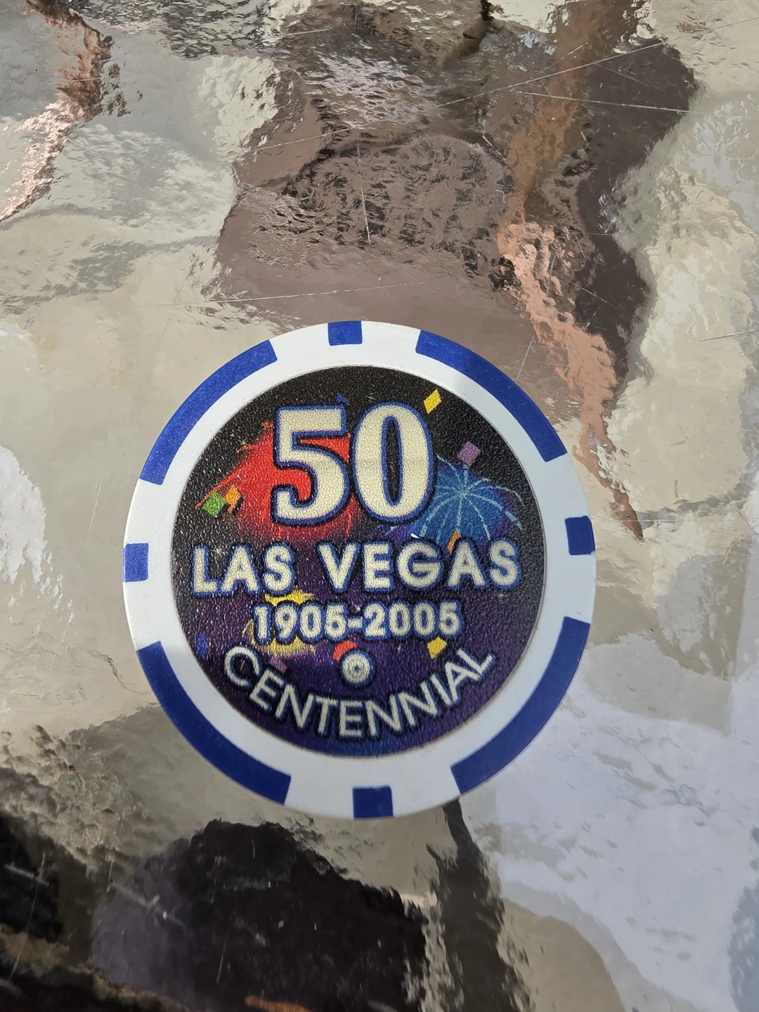 Las Vegas Centennial 1905-2005 Commemorative Poker Chip - photo 2