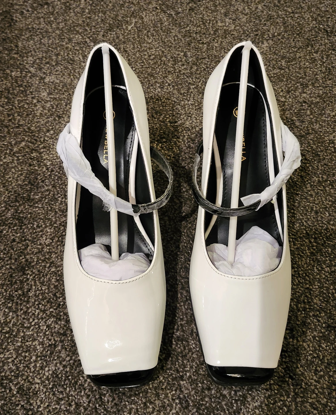 White mary jane block heels - photo 3