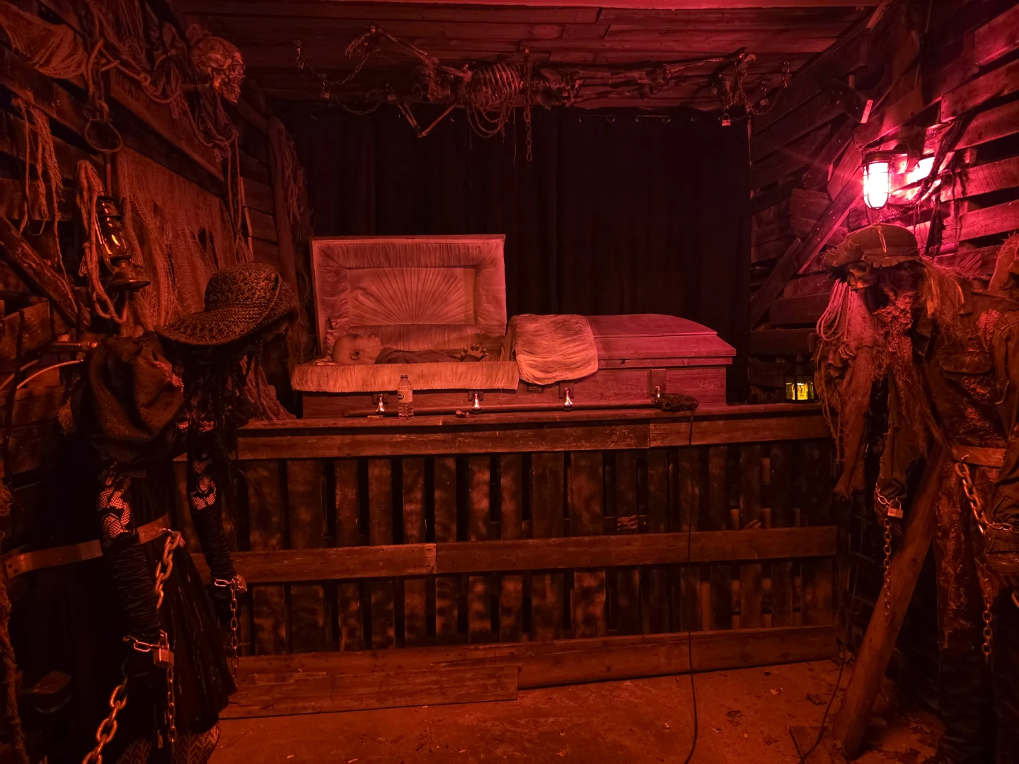 Looking for halloween props! - photo 5