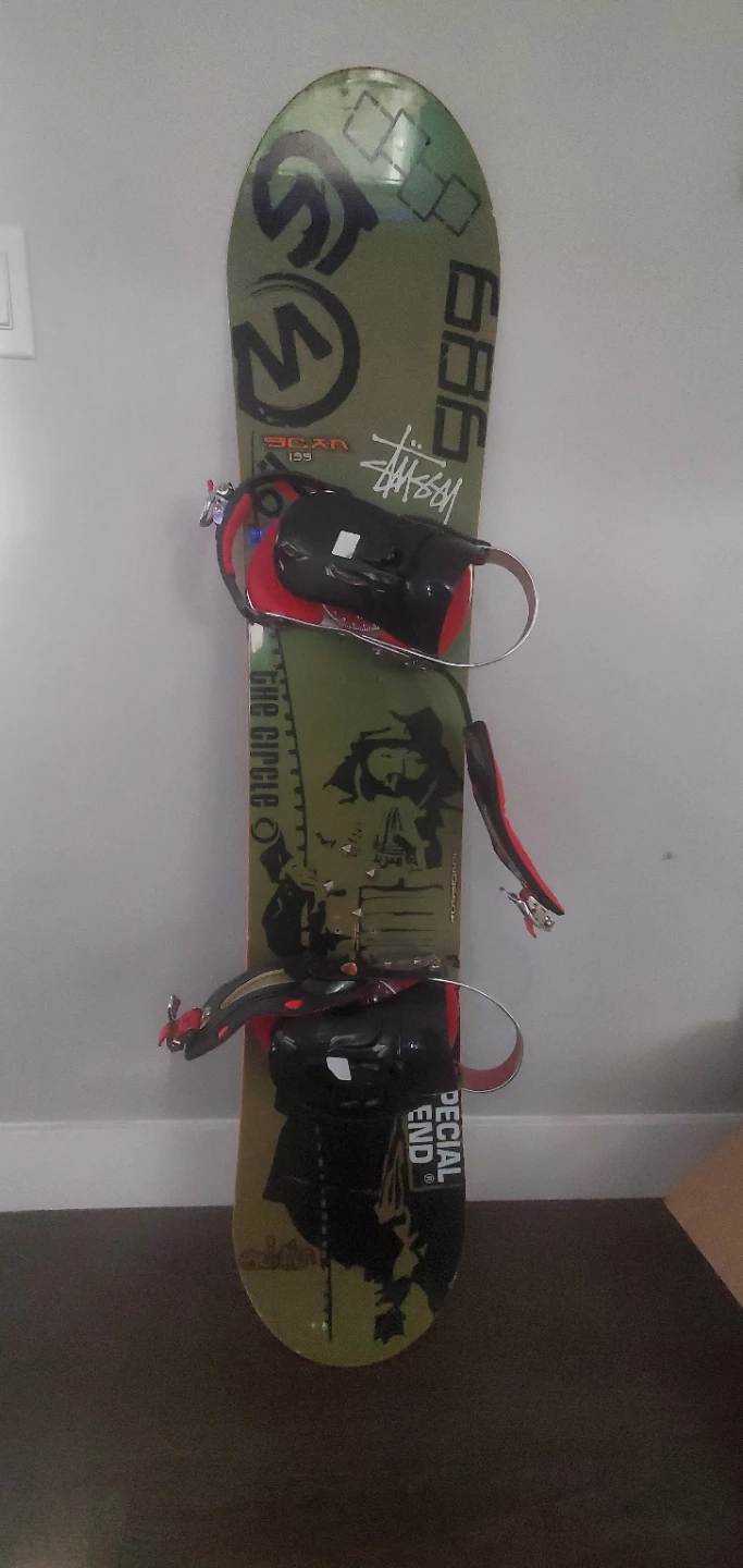 Ride Snowboard with Bindings and Bag