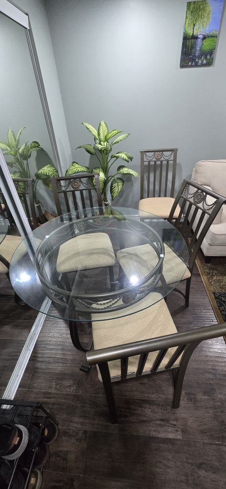 Metal dining table and 4 chairs set - photo 2