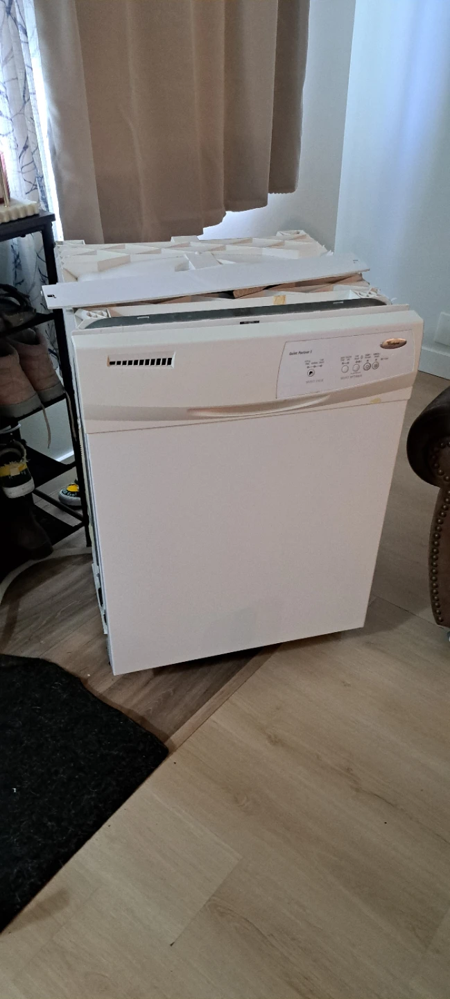 Whirlpool Quiet Partner I Dishwasher