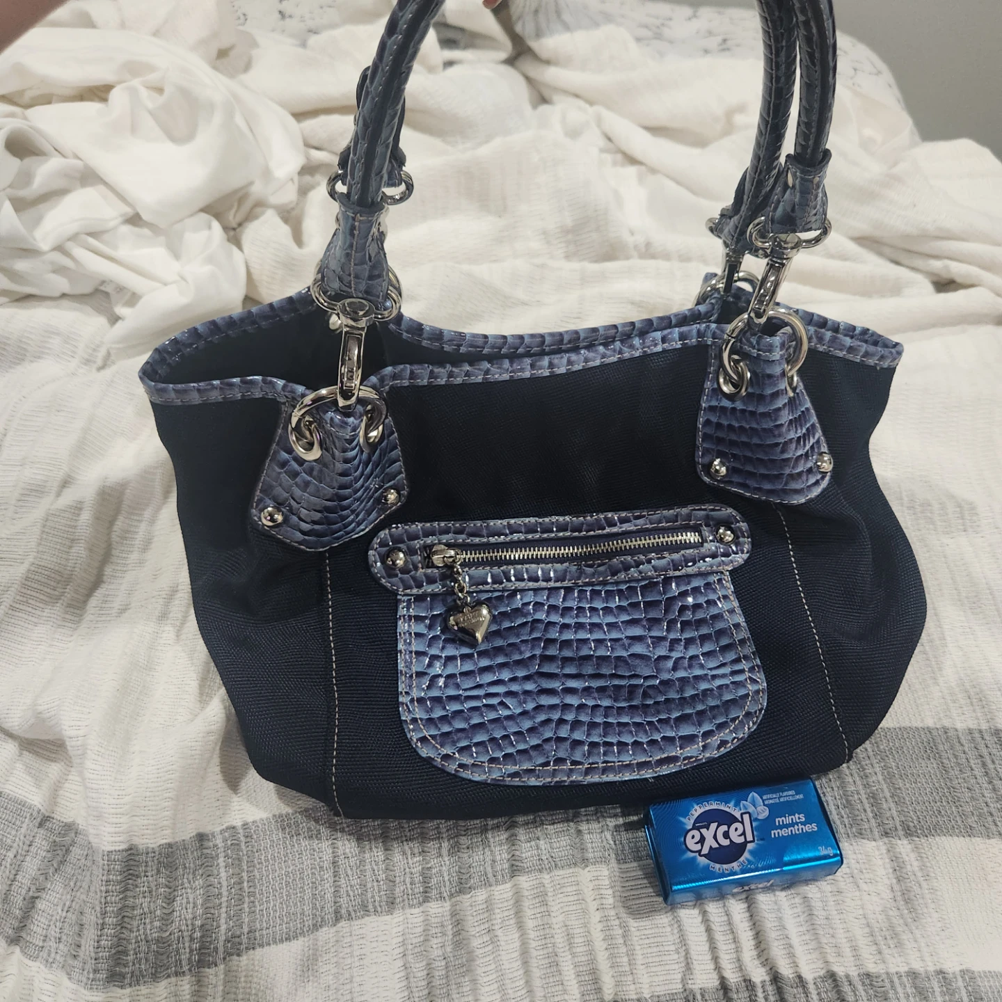 Y2K style Kathy Van Zeeland handbag - photo 3