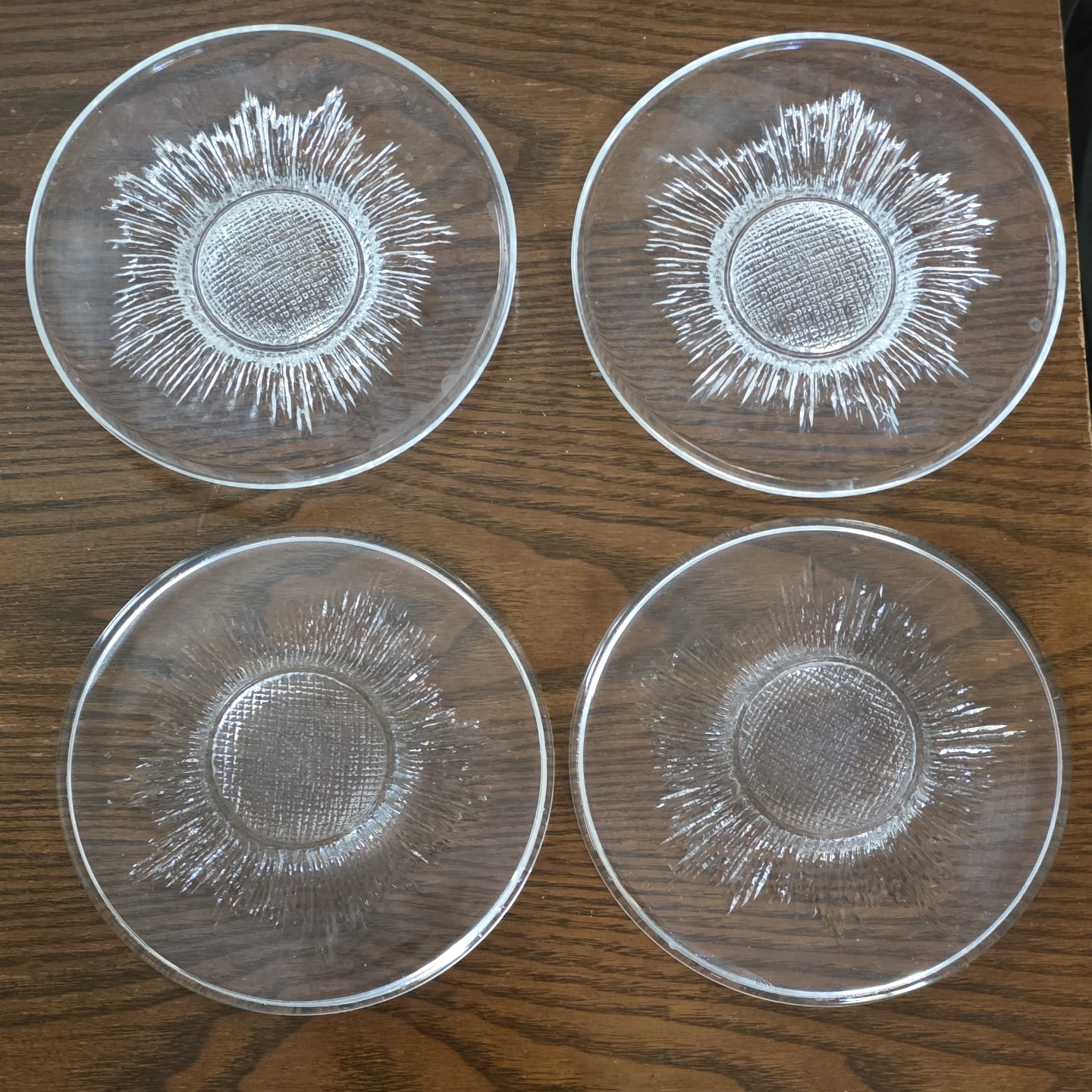 Set of 4 Glass Saucers - photo 2