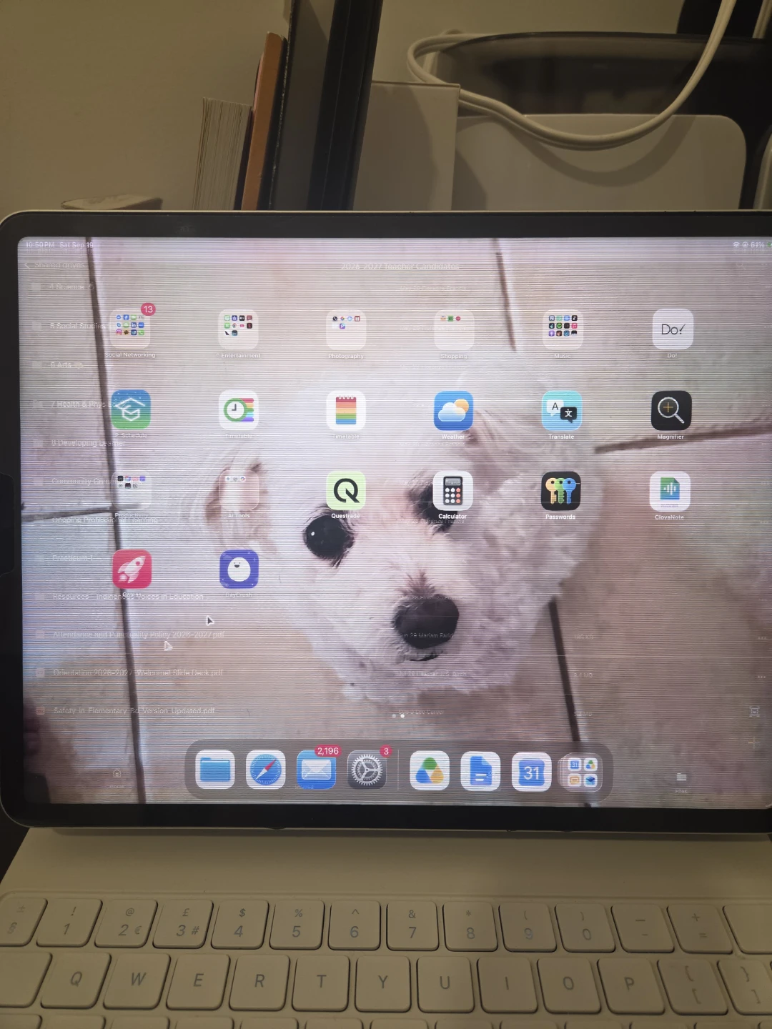 iPad Pro 12.9-inch 6th gen, magic keyboard, apple pencil 2