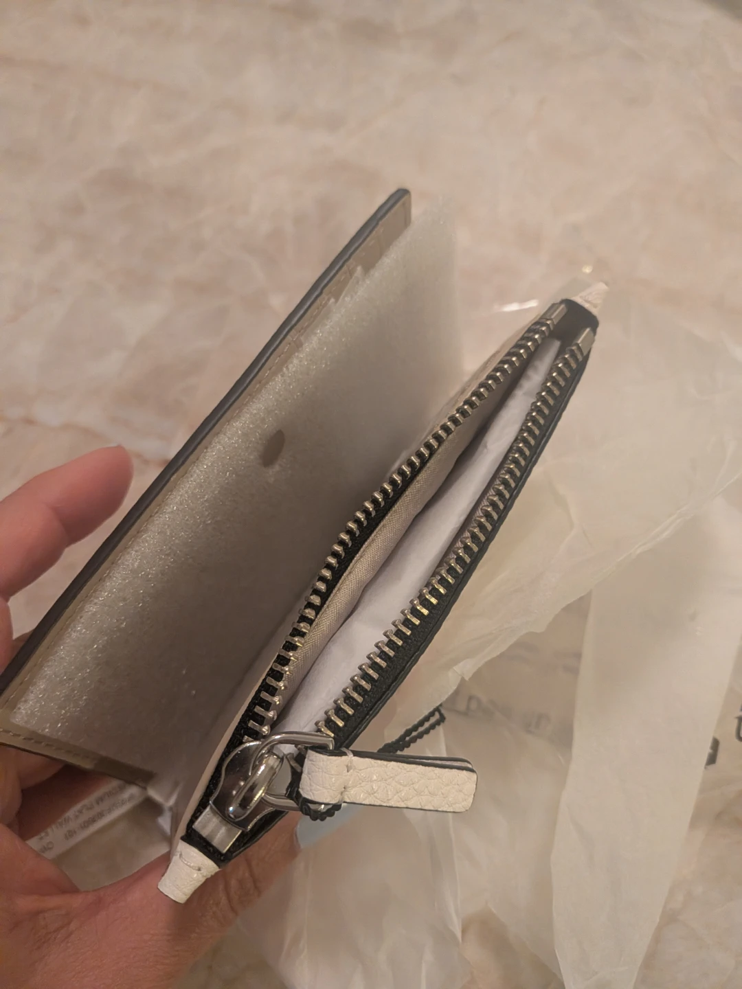 Marc Jacobs Medium Flat Wallet White Multi - photo 3