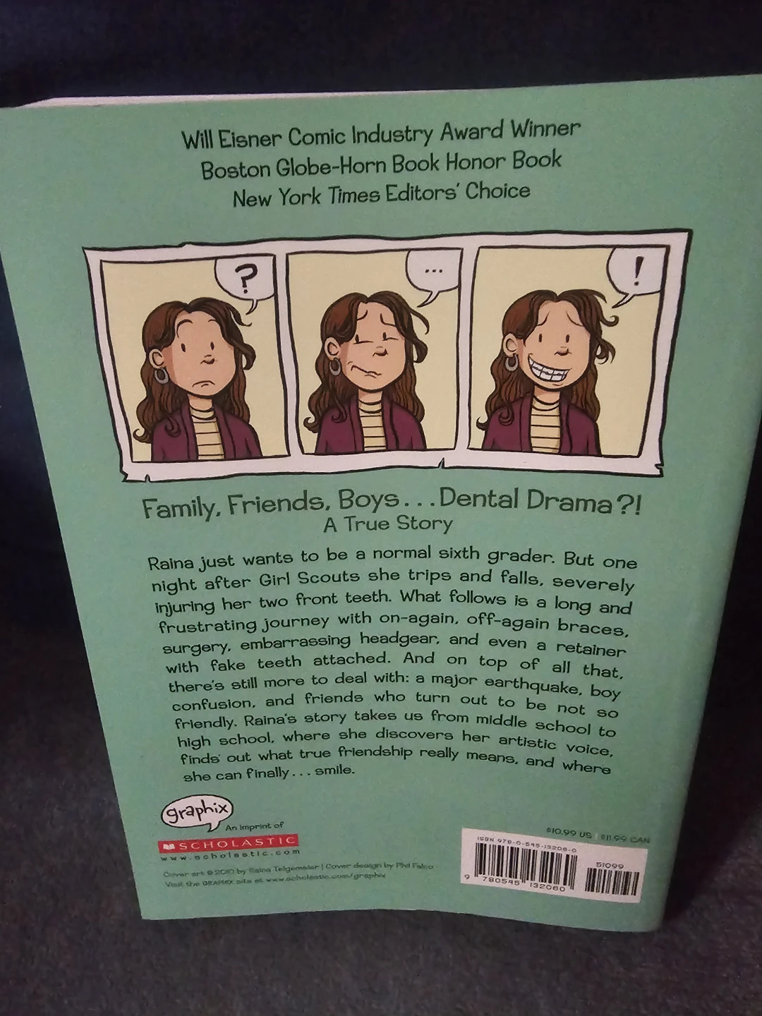 Smile by Raina Telgemeier Graphic Novel - photo 3