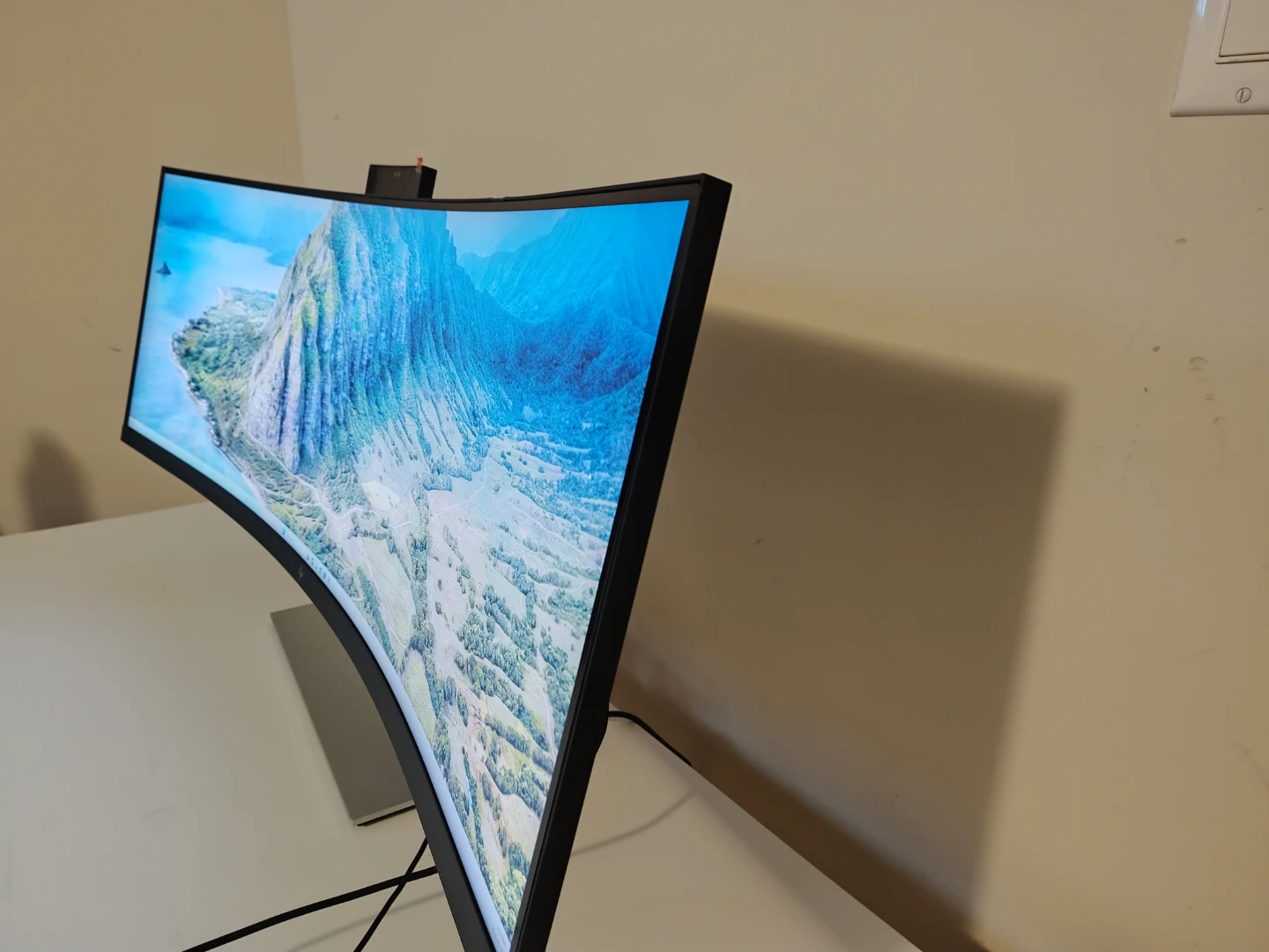HP S430c 43.4" Curved Ultrawide Monitor | USB-C Dock | Webcam - photo 2