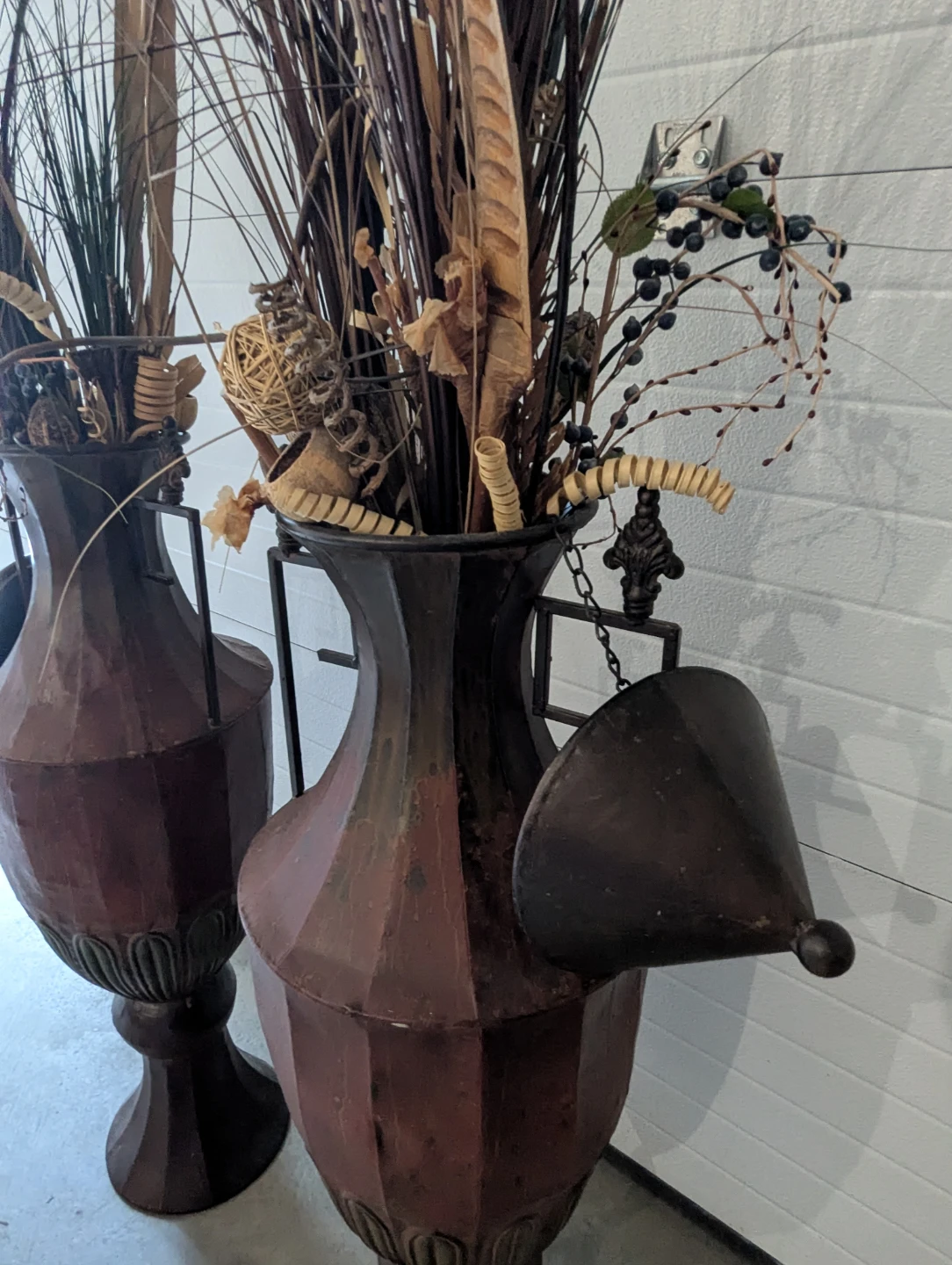 Set of Two Decorative Metal Floor Vases - photo 5