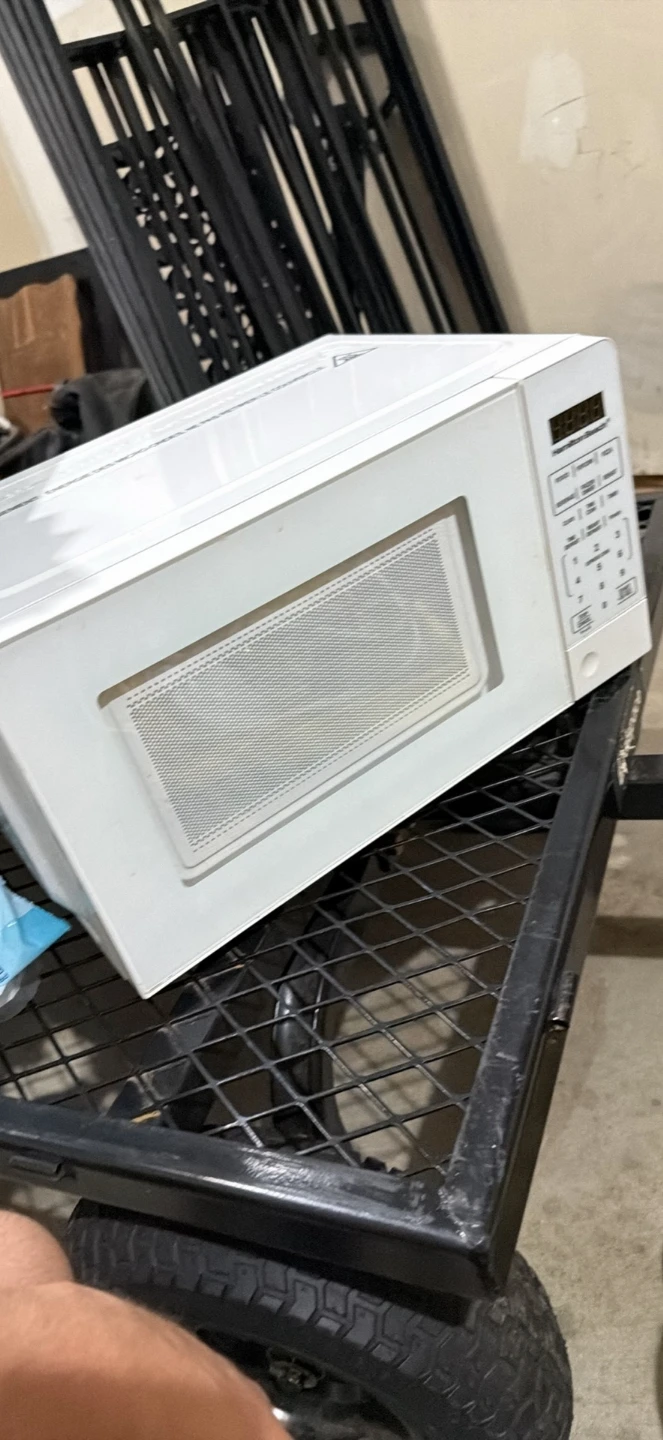 Hamilton Beach White Microwave