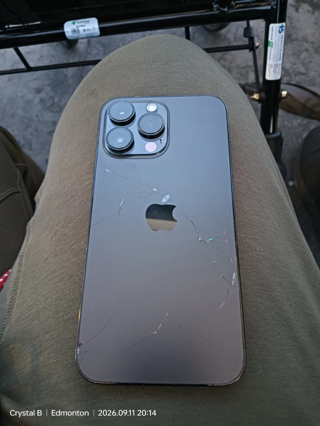 Apple iPhone 14 Pro Max - photo 2