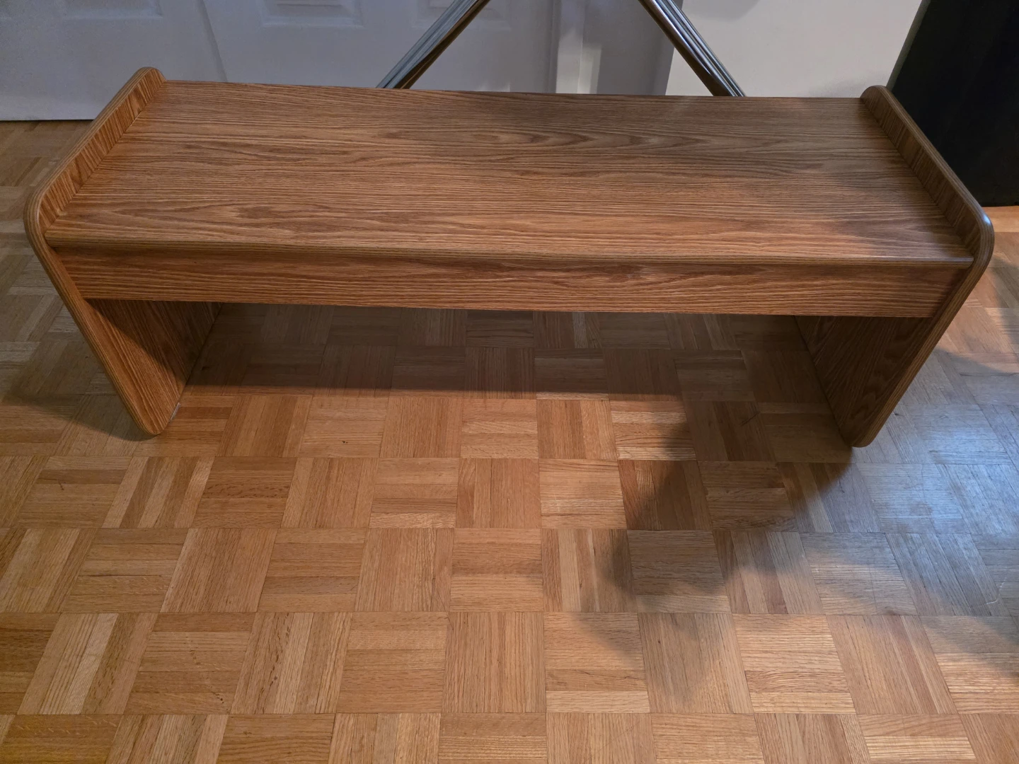 Wooden Bench - photo 2
