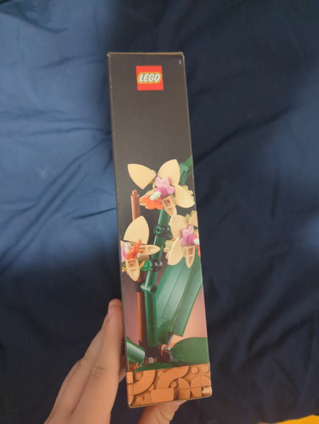LEGO Botanicals Mini Orchid 10343 - photo 2