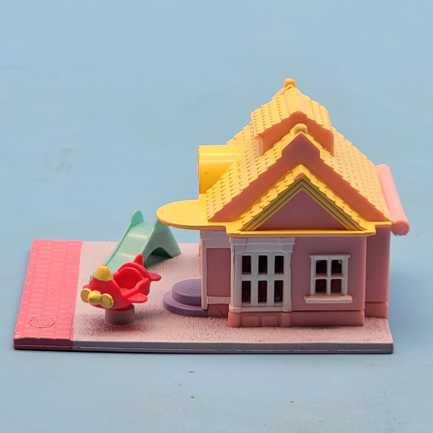 Polly Pocket (1993) Pollyville TOY SHOP PLAYSET - photo 3