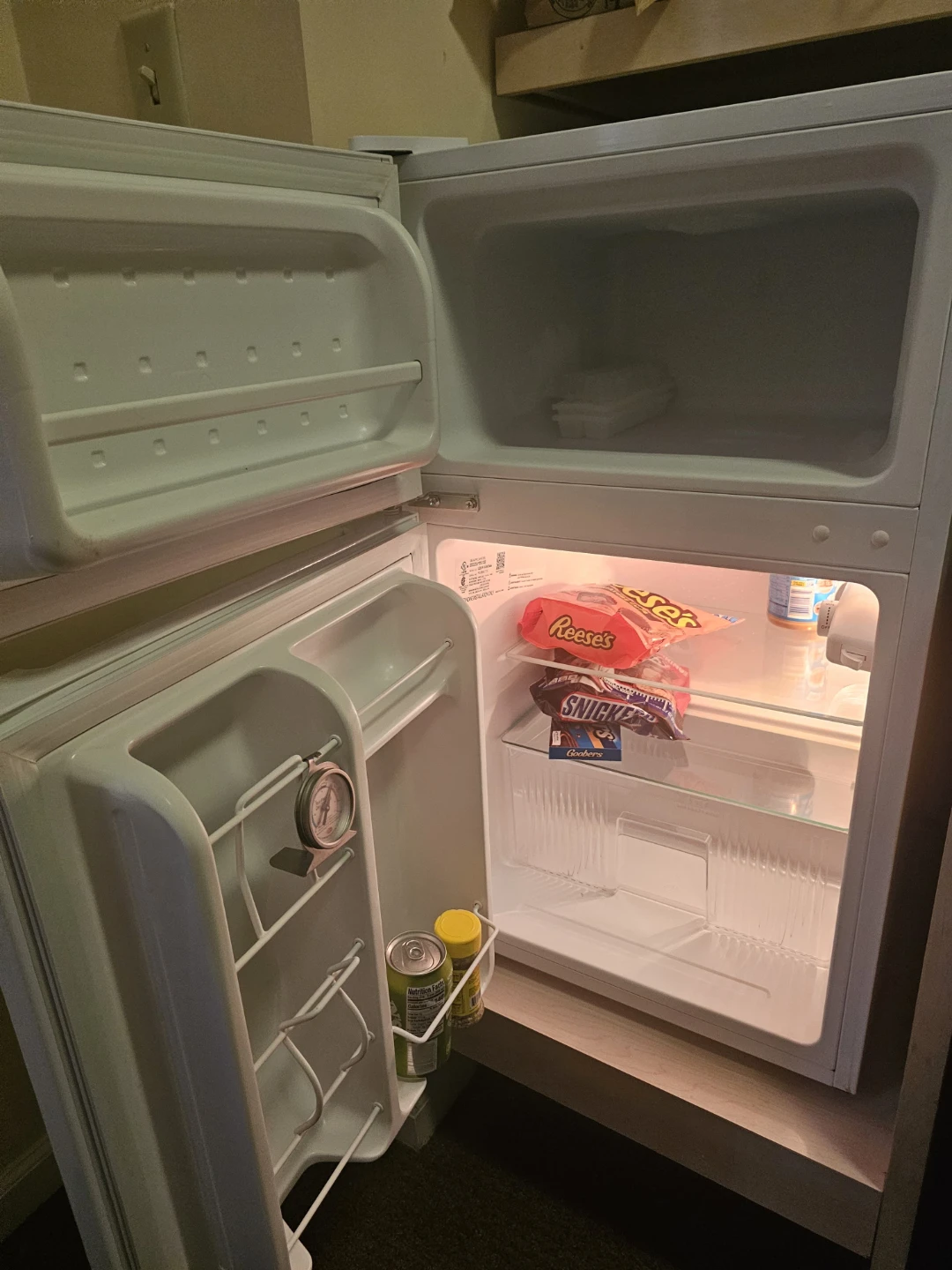 GE 3.1 cu. Ft Double Door Mini Fridge - photo 3