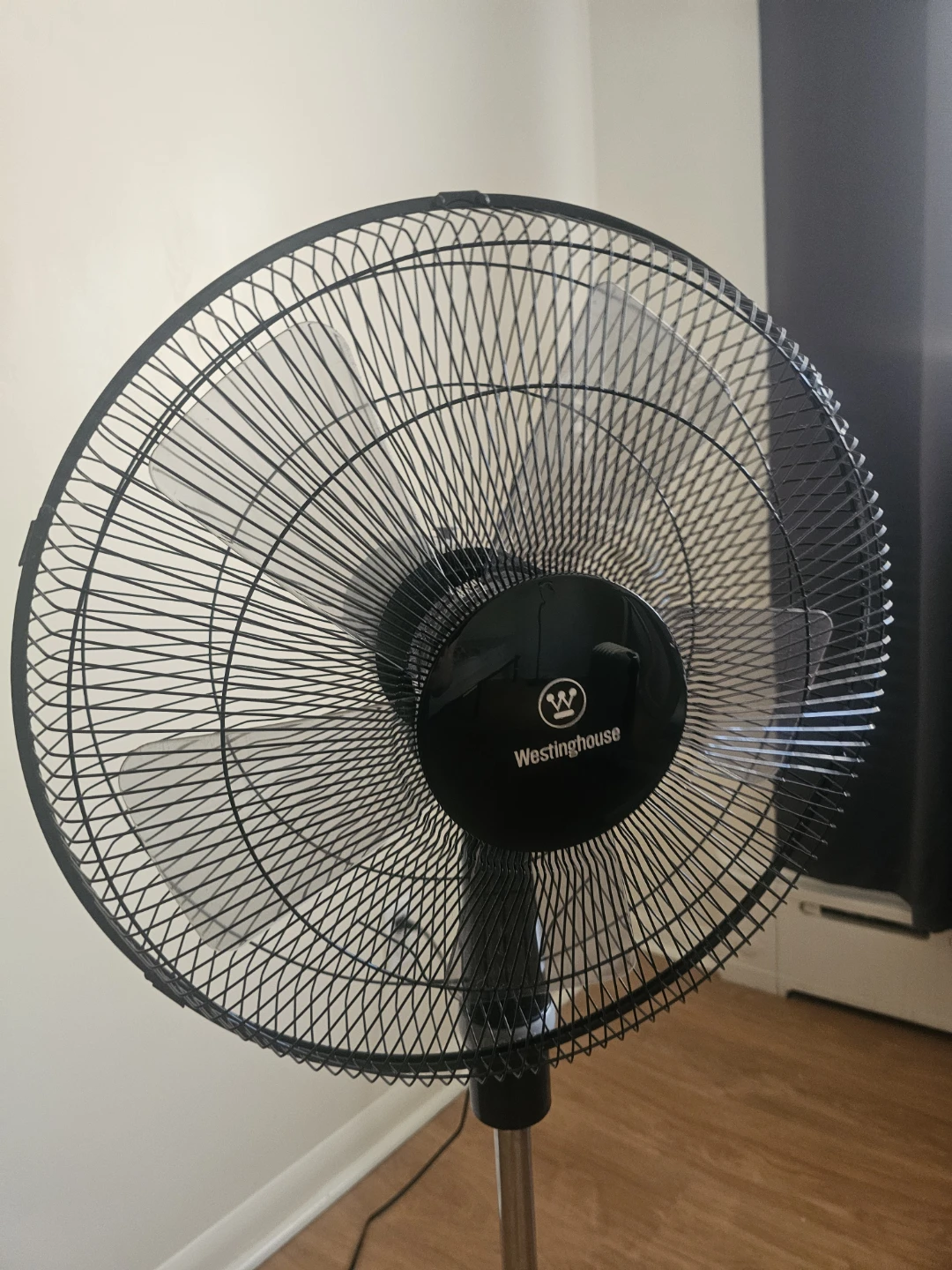 Westinghouse Pedestal Fan - photo 2