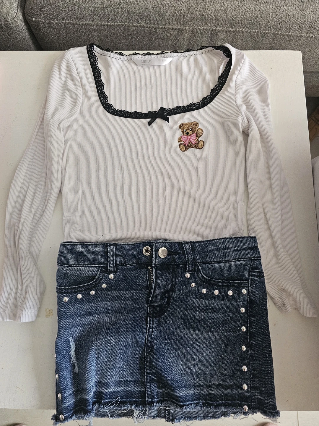 6-8yrs old Girls' Assorted Clothing Bundle