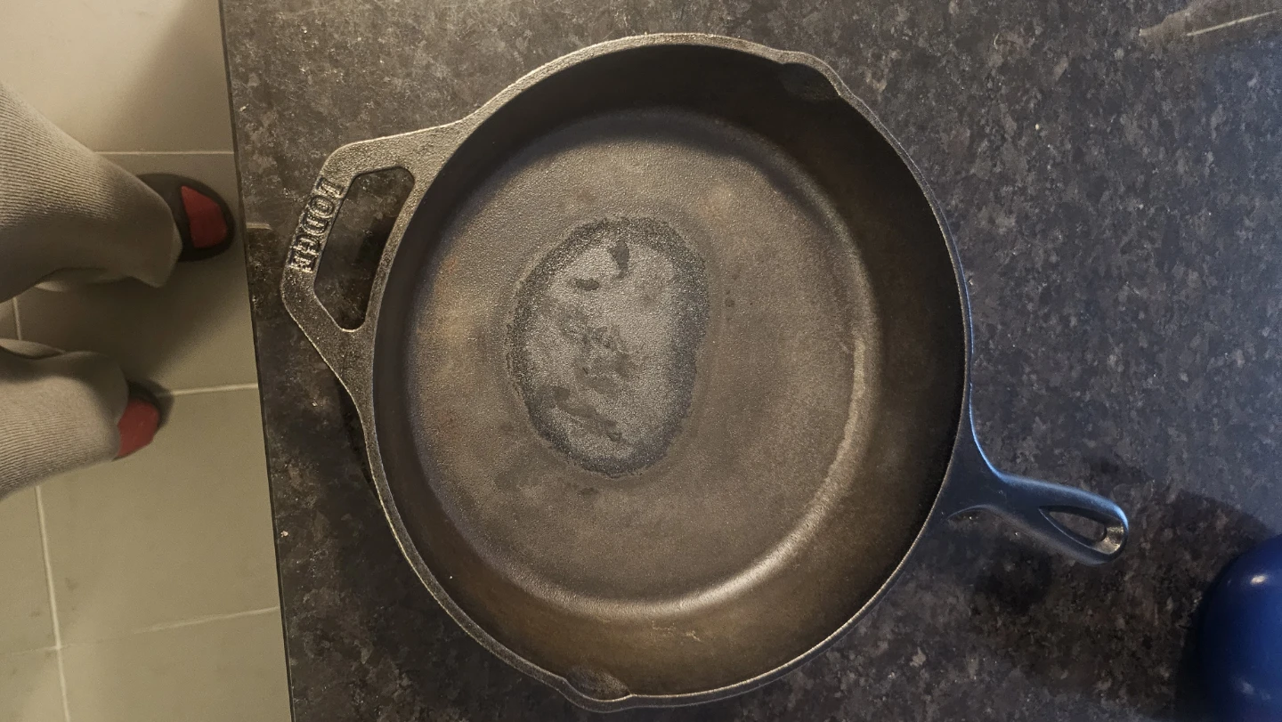 Lodge 9-Inch Cast Iron Skillet - photo 3