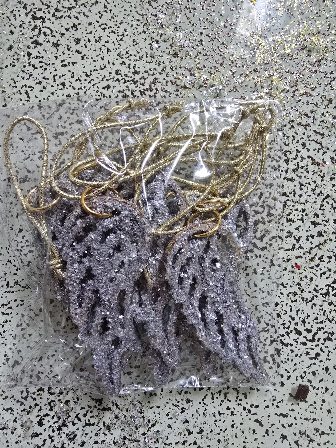Set of 9 or 10 Glittery Wing Ornaments - photo 2