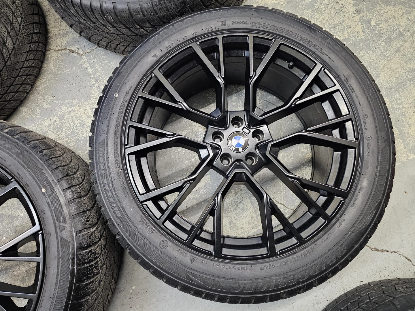 BMW X5, X6, X7 WINTER TIRES ON ALLOY RIMS 285/45 R21 - photo 3