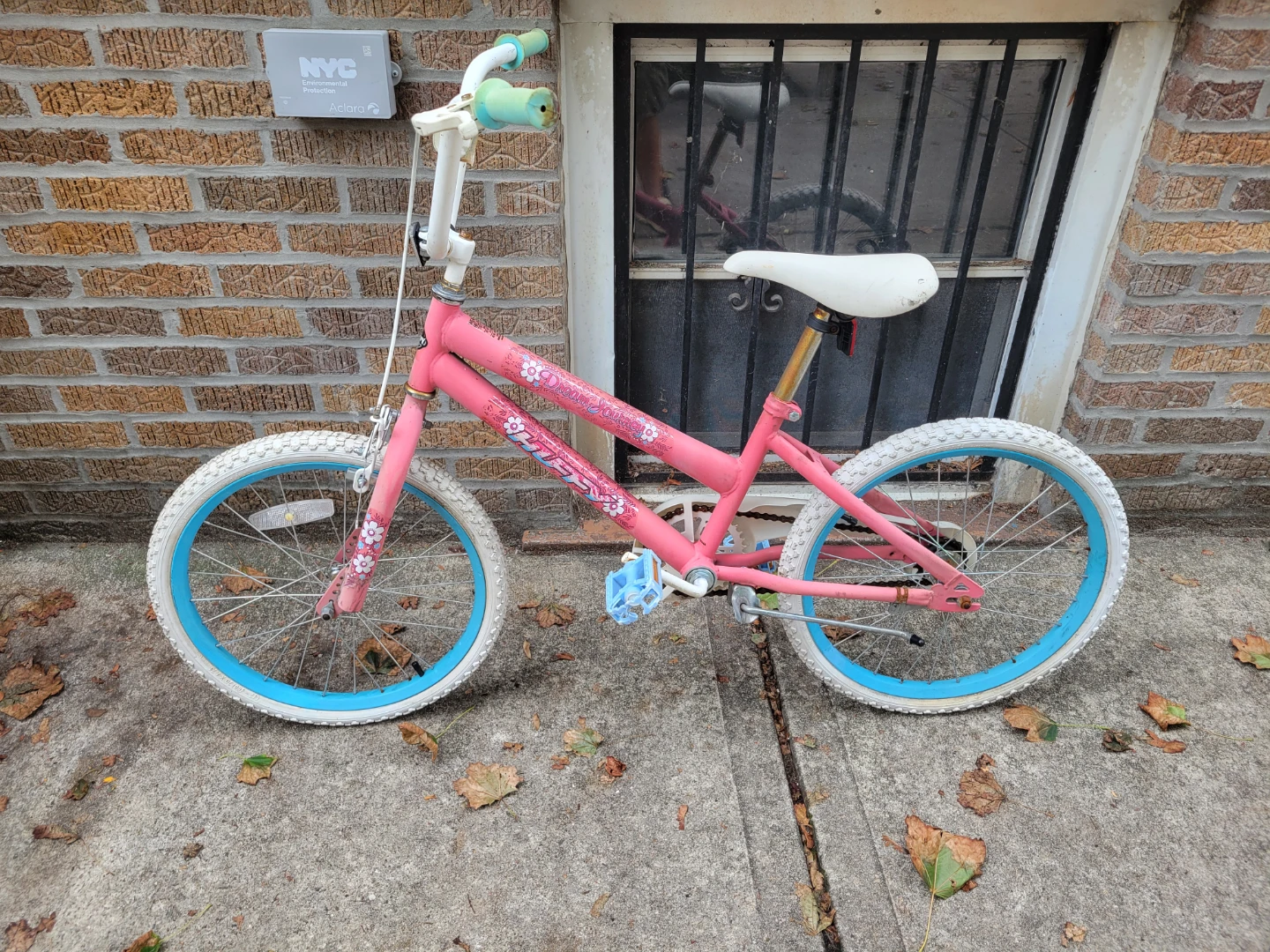 Huffy Dream Journey Girls Bike