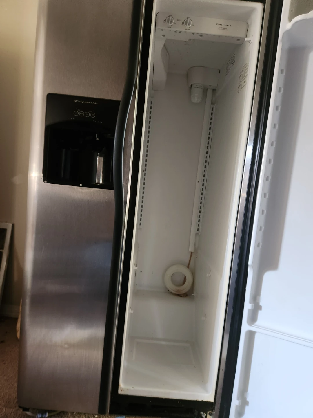 Frigidaire Side-by-Side Refrigerator - photo 4