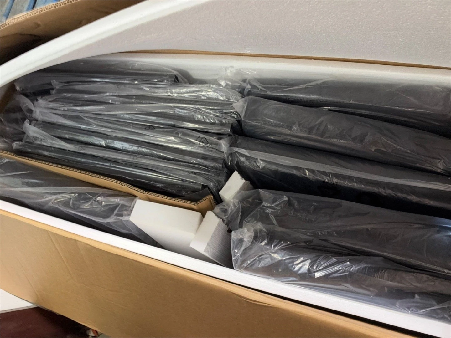 New<> Set of 6 Black Dining Chairs - photo 4