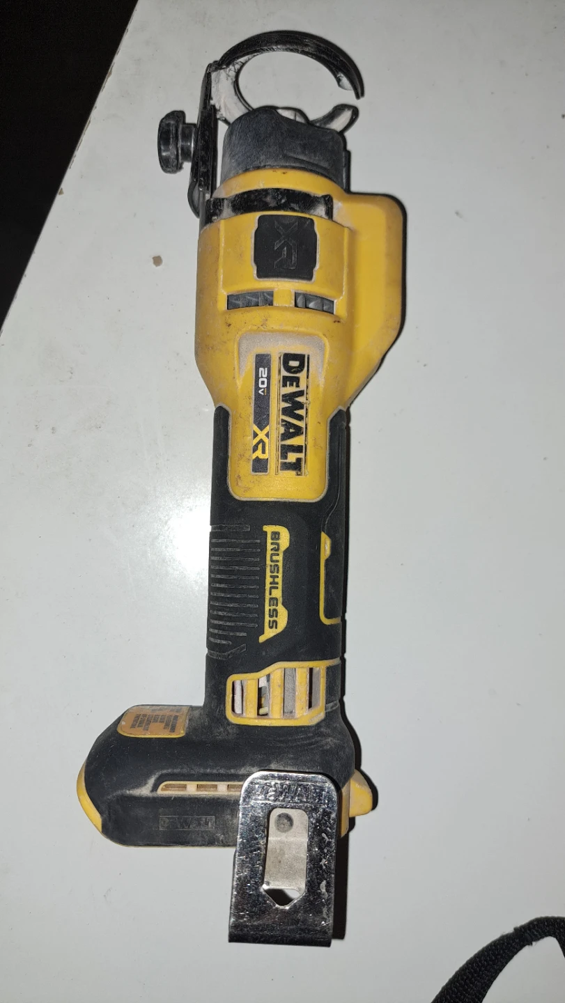DeWalt DC555 20V Cordless Cut-Out Tool