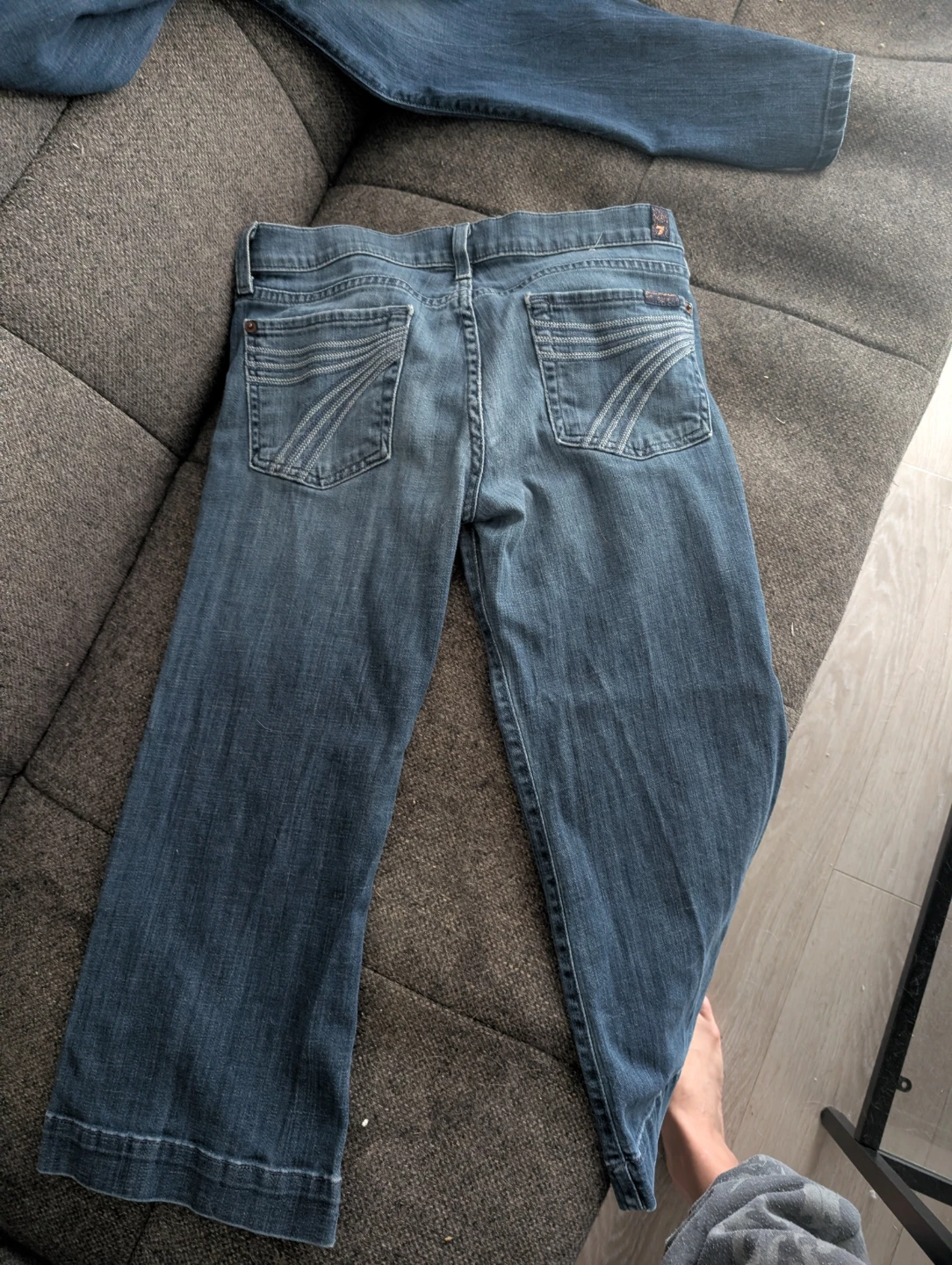 7 For All Mankind Dejo Cropped Jeans - photo 2