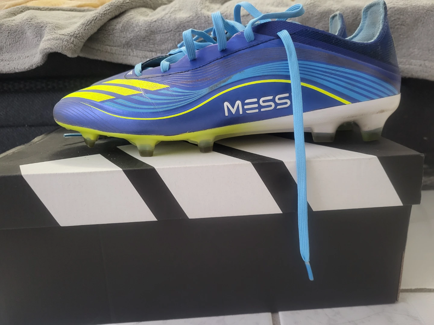 Adidas F50 Messi Pro FG Soccer Cleats - Size 9 US - photo 3