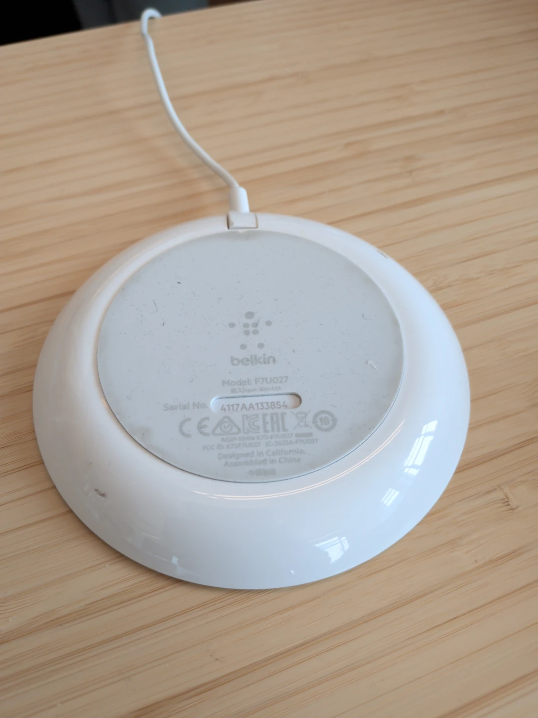 Belkin F7U027 Wireless Charging Pad - photo 2
