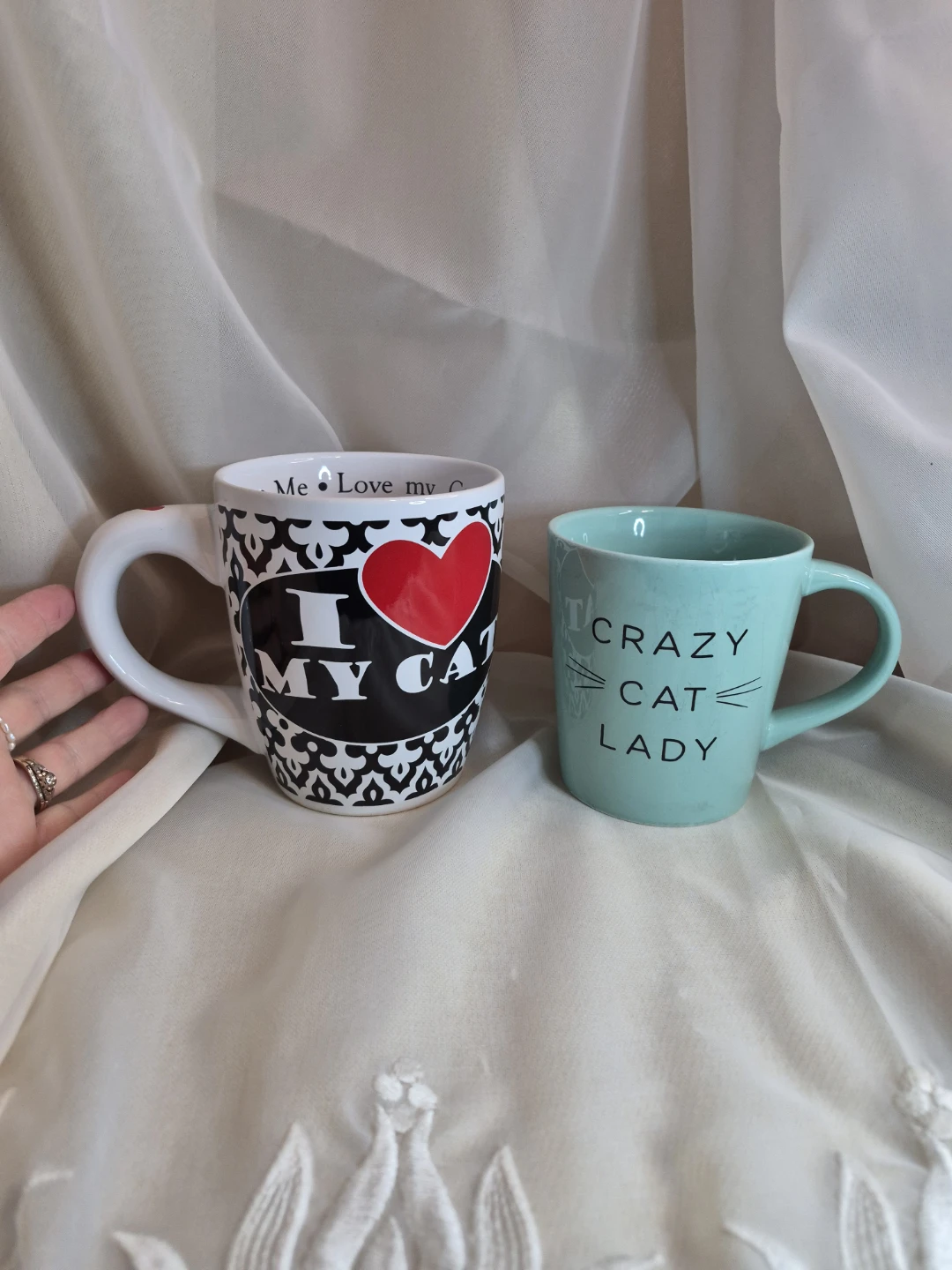 2 Large Ceramic Cat Mugs - photo 2