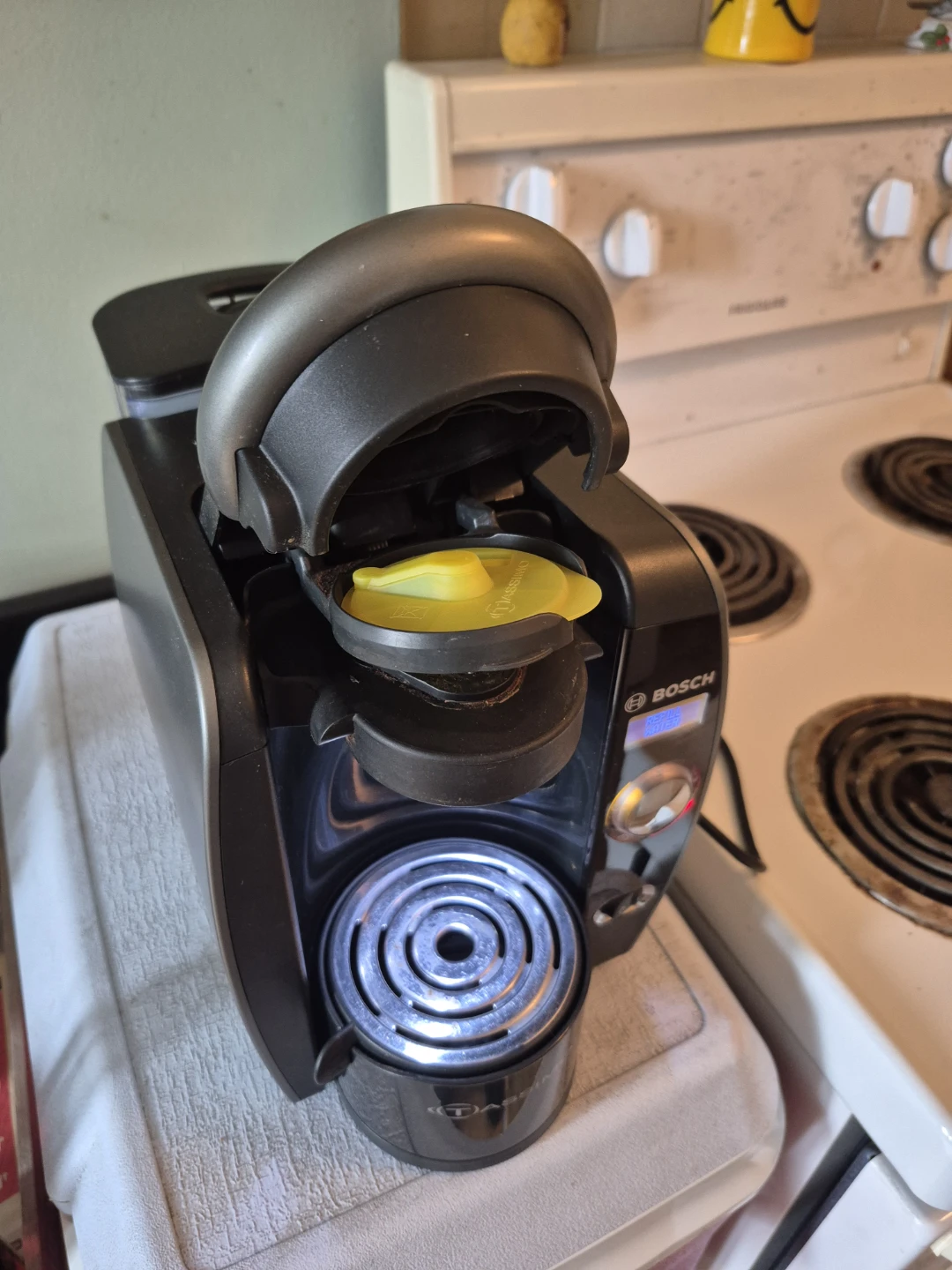 Bosch Tassimo Coffee Maker - photo 4